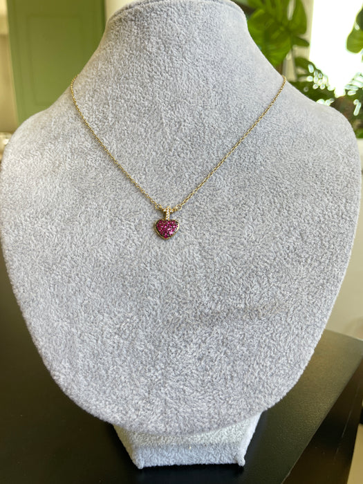 ✨ Collar Corazón Rubí, Esmeralda y Zafiro en Oro ✨