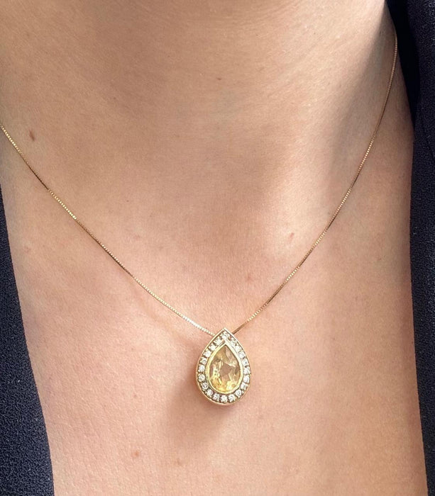 Gargantilla oro 14k con zafiro amarillo