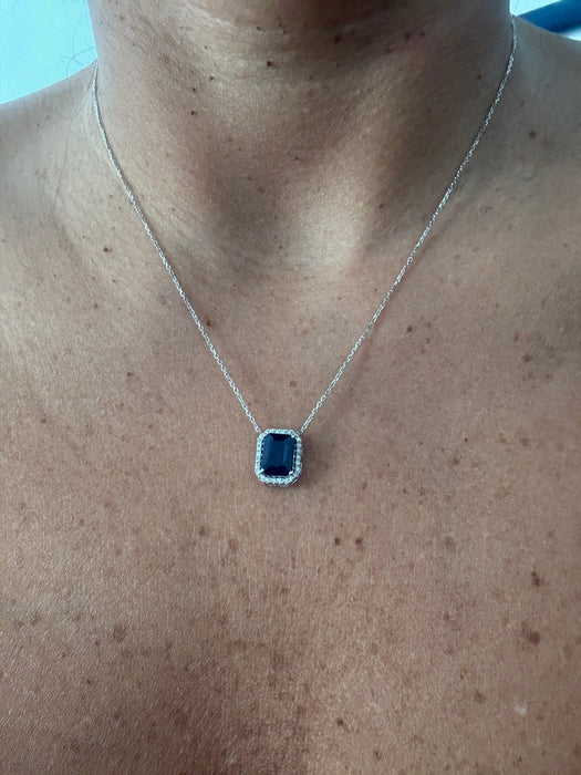 Gargantilla oro blanco 14k con zafiro y diamantes naturales (2.0 cts)