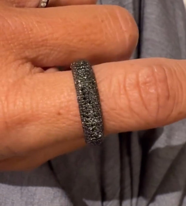 Anillo oro 14k dimanates negros