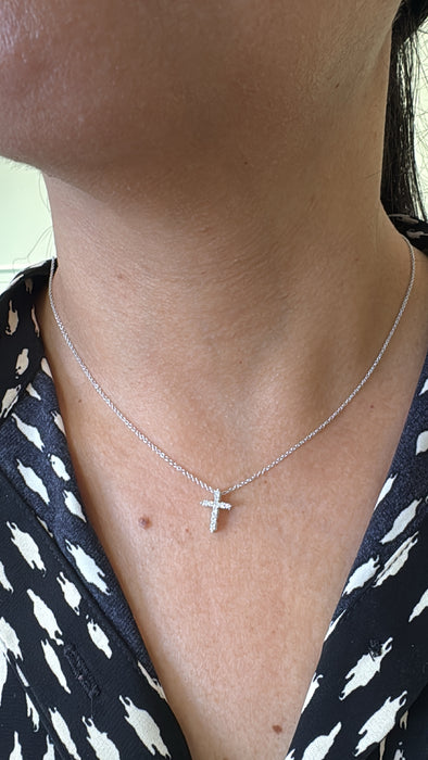 Gargantilla oro blanco o amarillo 14k con diamantes naturales (.15 cts)