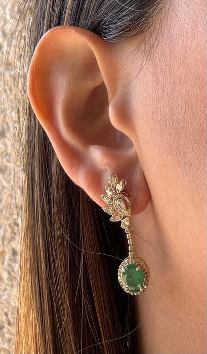 Arete oro 14k con diamantes y esmeralda