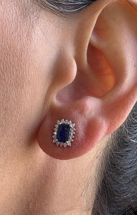 Broquel roseta oro 14k con zafiro y diamantes natural