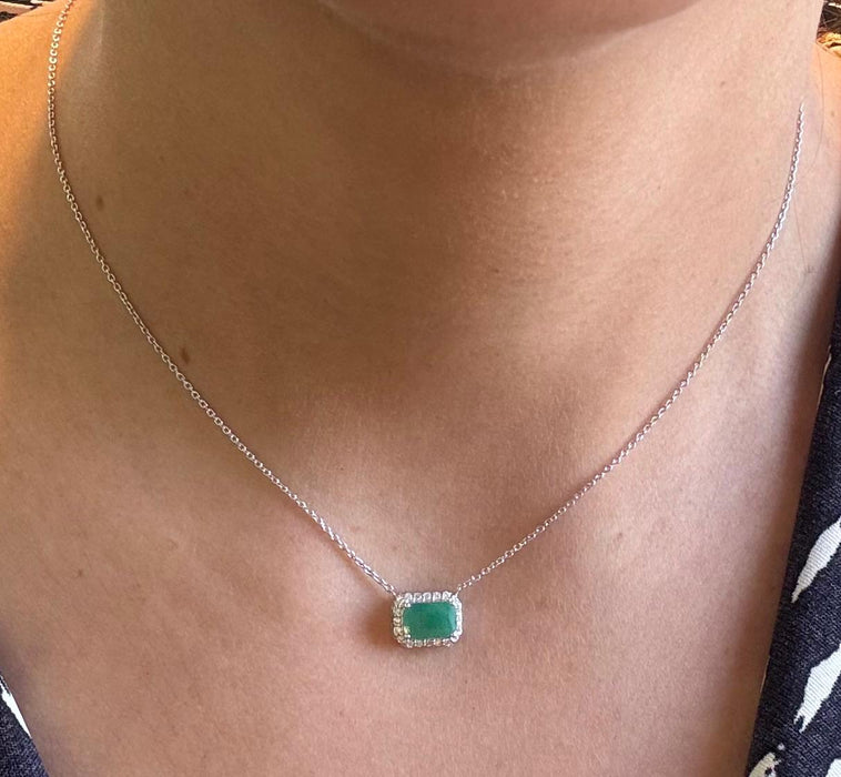 Gargantilla oro 14k con esmeralda 1.0 cts. y diamantes natural