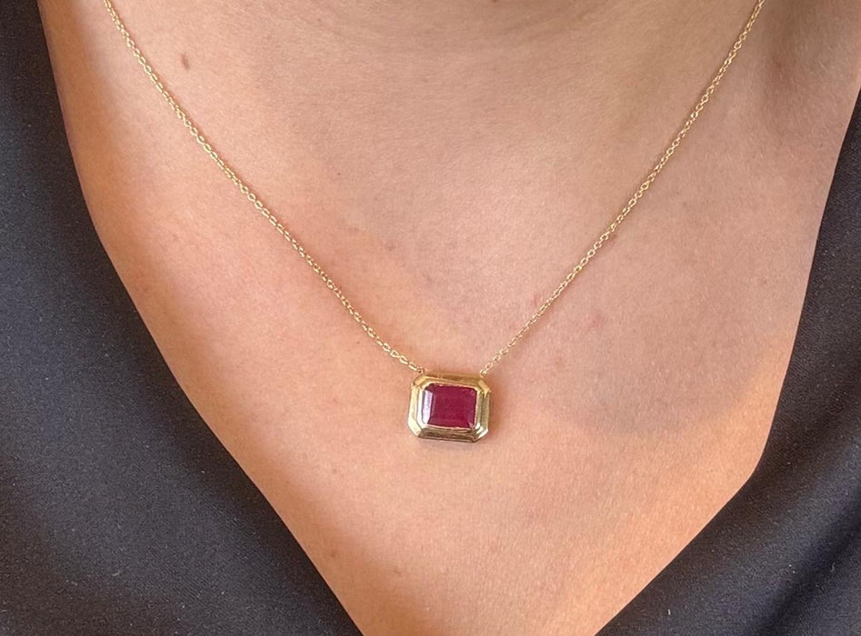 Gargantilla oro 14k con Rubíe