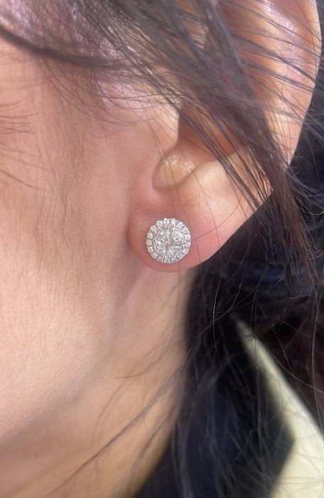 Broquel oro blanco 14k con diamantes naturales (1.0 cts )