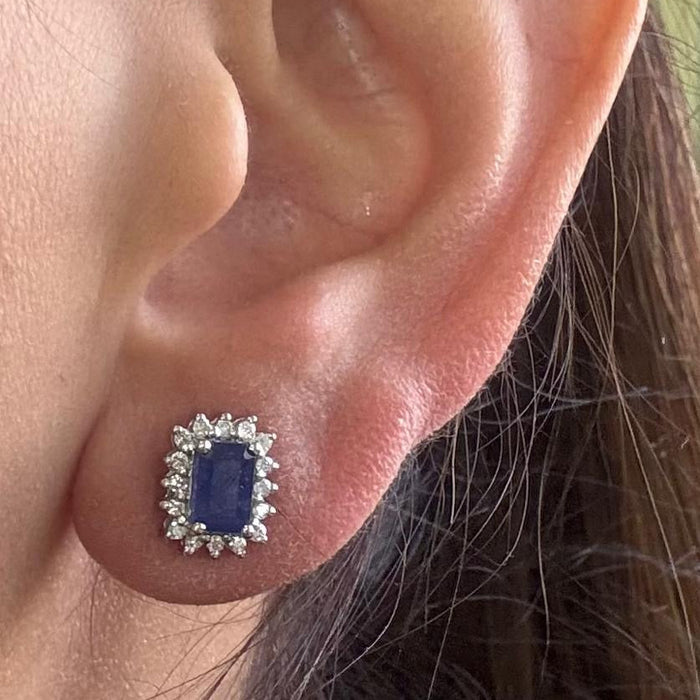 Broquel roseta oro 14k con rubíes, zafiro y esmeralda y diamantes naturales AR00794