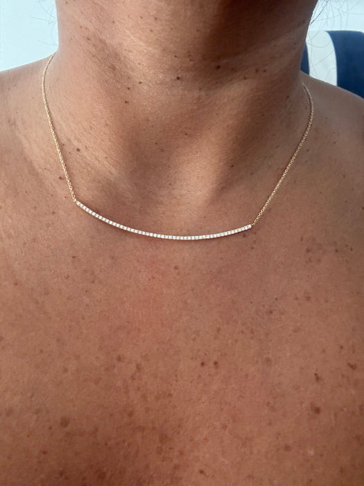 Gargantilla oro amarillo 14k sonrisa barra de diamantes naturales