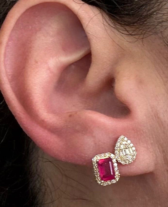 Aretes 14k rubí y diamantes