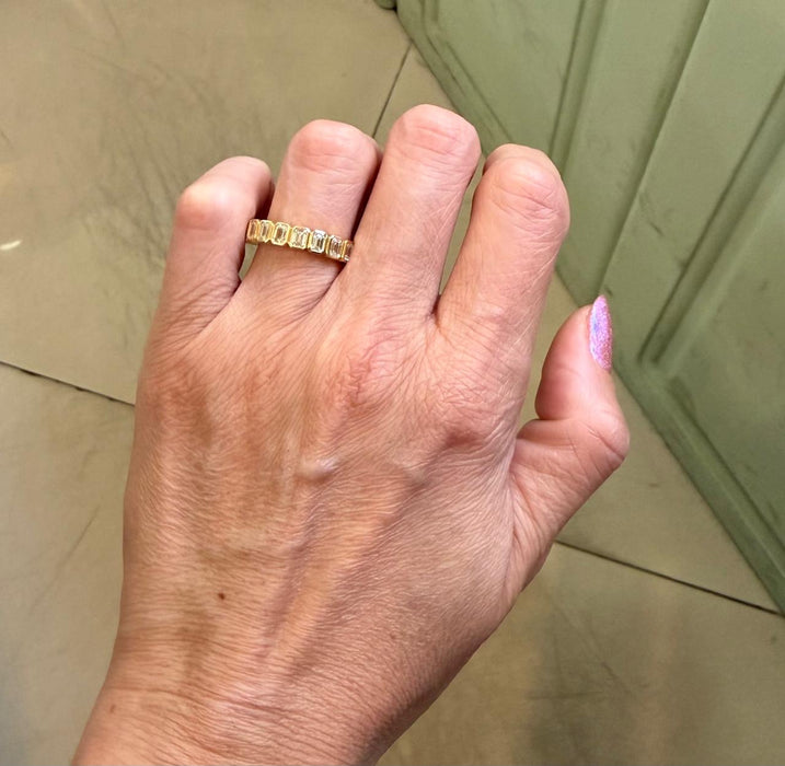 Anillo 18k diamante AN408