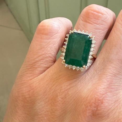 Anillo 14K esmeralda/diamantes AN511