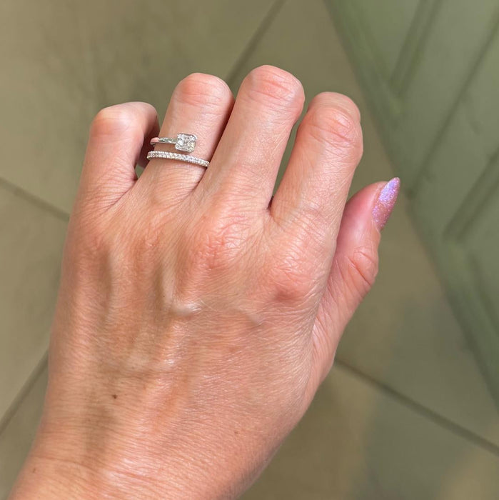 Anillo 14k brillantes AN606