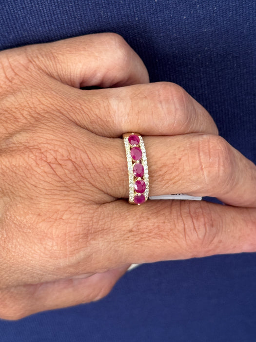 Churumbela oro amarillo 10k con rubíes y diamantes naturales