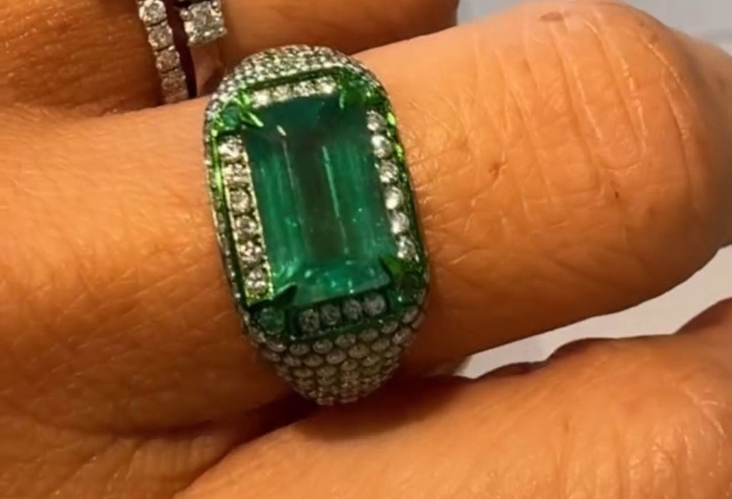 Anillo oro 14k esmeraldas y diamantes naturales