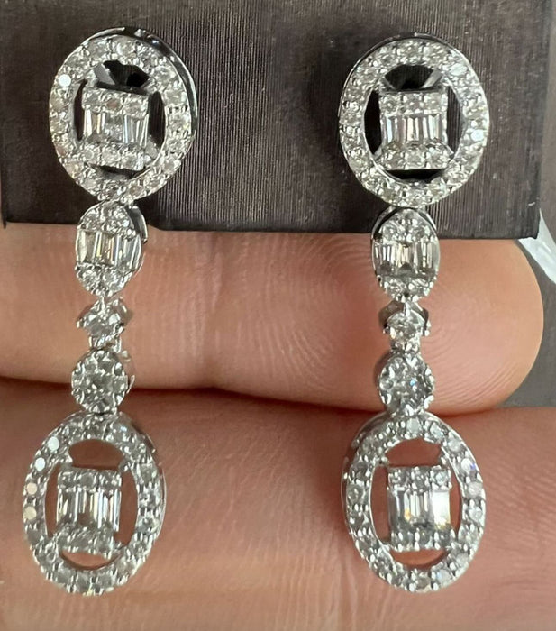 Arete largo oro 14k con diamantes naturales