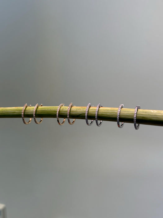 Arracada Andy oro 14k con diamantes naturales