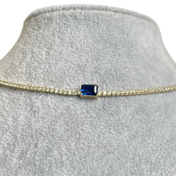 Chocker plata con rodio dorado  y solitario azúl