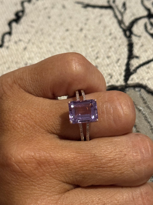 Anillo oro rosa 10k con amatista y diamantes naturales
