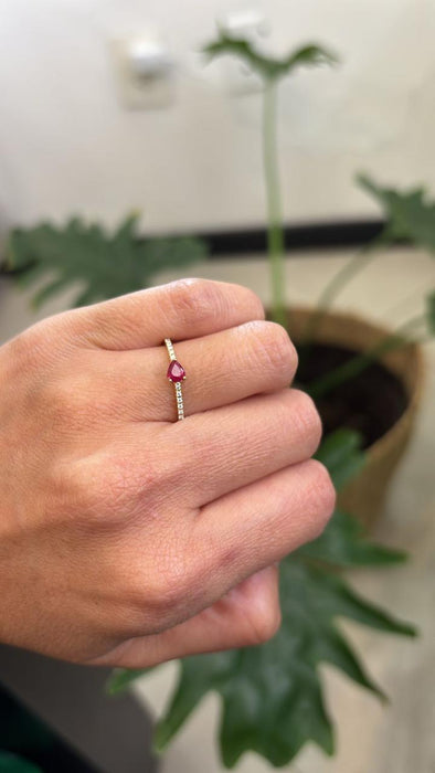 Anillo oro 14k rubí y diamante