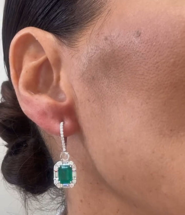 Arete oro 14k con esmeraldas y diamantes naturales